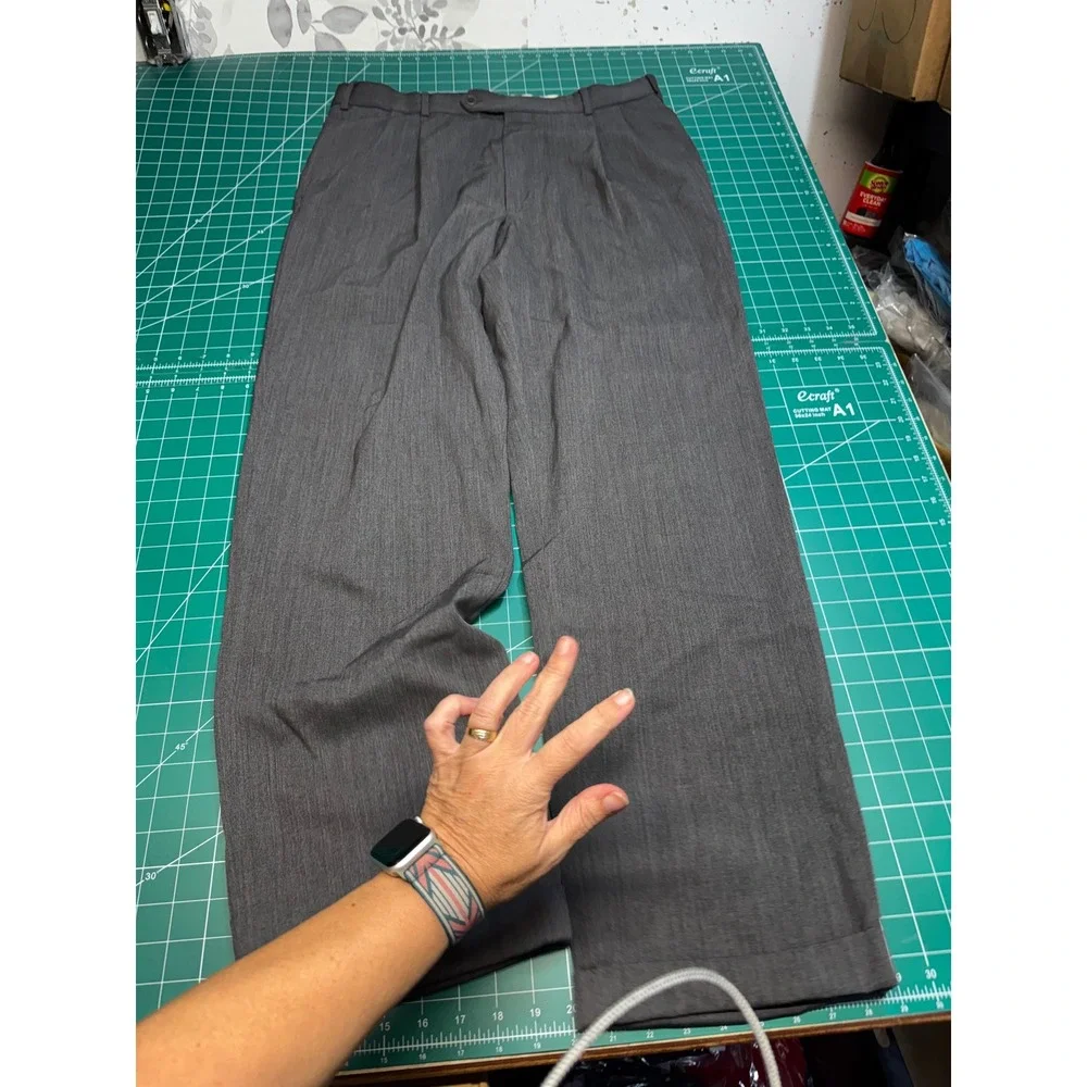Brooks Brothers Mens 36x32 Charcoal Gray 100% Wool Pleated Dress Pants Canada